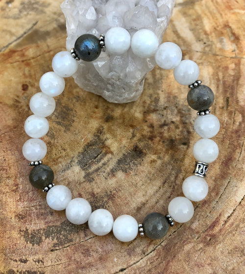 Rainbow Blue Moonstone & Blue Flash Labradorite Stretch Bracelet! - ModernMonaStudio