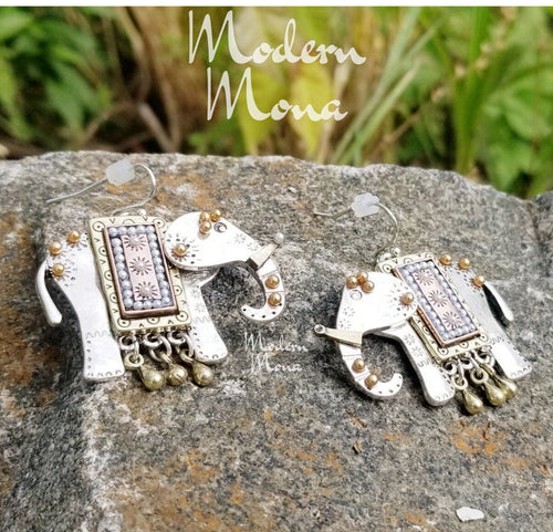 Beaded Elephant Earrings - Elephant Jewelry - ModernMonaStudio
