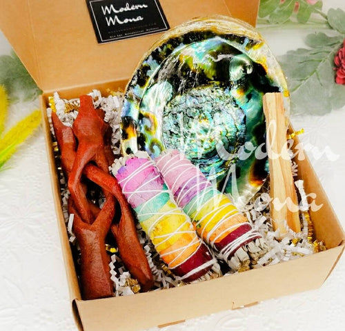 Smudge Cleansing Kit with Large Abalone Shell and Rosewood Stand, 7 Chakra Smudge with Palo Santo in a Box