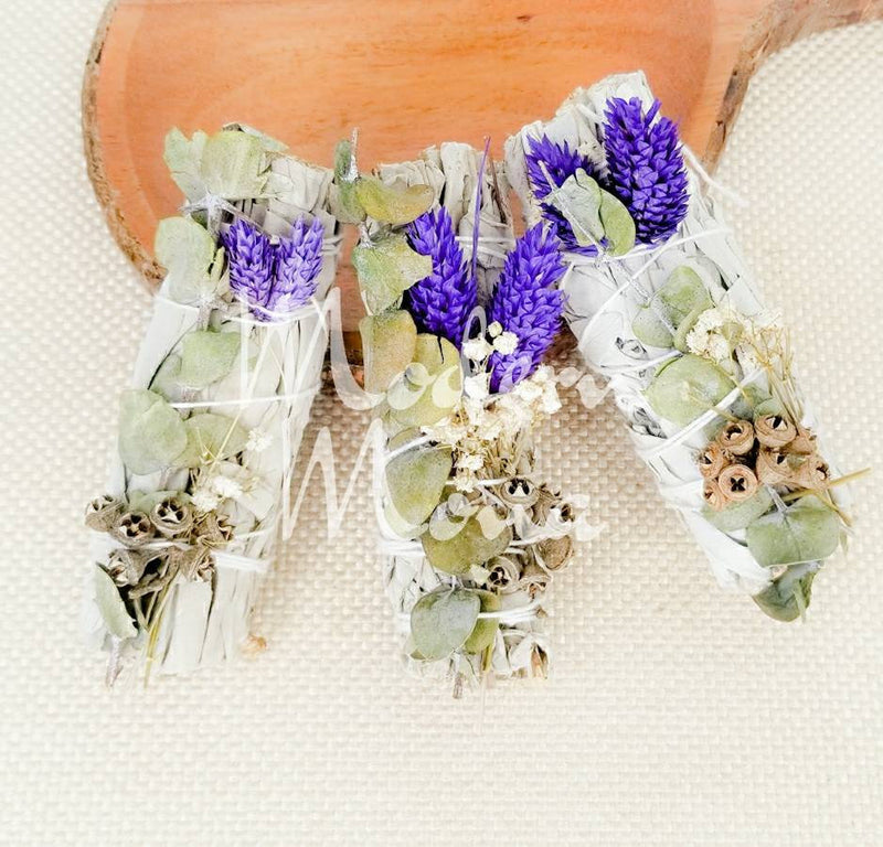 White Sage, Wild Purple Lavender and Silver Dollar Eucalyptus Smudge Mix, Cleaning Sage Bundles,  Eucalyptus and Lavender Smudge - ModernMonaStudio