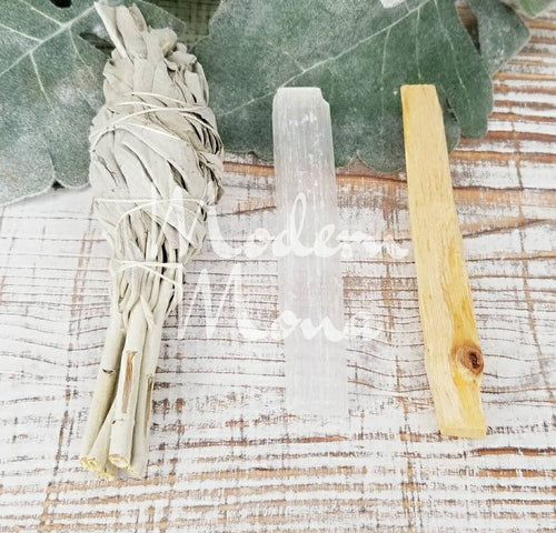 Palo Santo, White Sage Torch and Selenite Wand Smudge Set To Go - 3 Piece Set